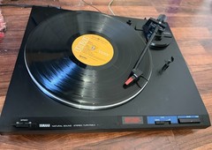 Vintage 1985 Yamaha Belt Drive P-28 Turntable Record Player Clean Serviced 👍