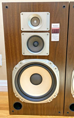 Set of Technics SB-2660 Stereo 3-way Speaker Systems 200 Watts with 12&Prime; Woofers