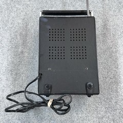 Vintage Passport Solid State AM/FM Portable Radio AC/DC Battery Operated 2 Band