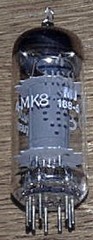 4MK8 TUBE UNBRANDED TESTED & BOXED VINTAGE COMMERCIAL SURPLUS
