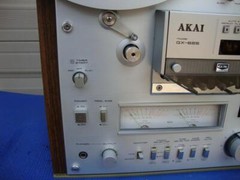 Super Nice AKAI GX-625 Reel to Reel Tape Deck + Tape + Take-Up Reel – Serviced