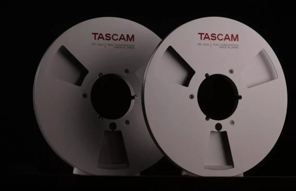 one pair Silvery TASCAM 10.5 » 1/4 Aluminum Reel to Reel Tape Reel RE-1400
