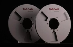 one pair Silvery TASCAM 10.5 » 1/4 Aluminum Reel to Reel Tape Reel RE-1400