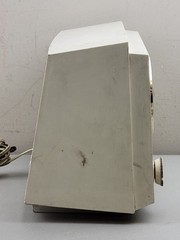 Vintage 1960s RCA Victor Plastic Body « Champagne White » Radio – *NO POWER*
