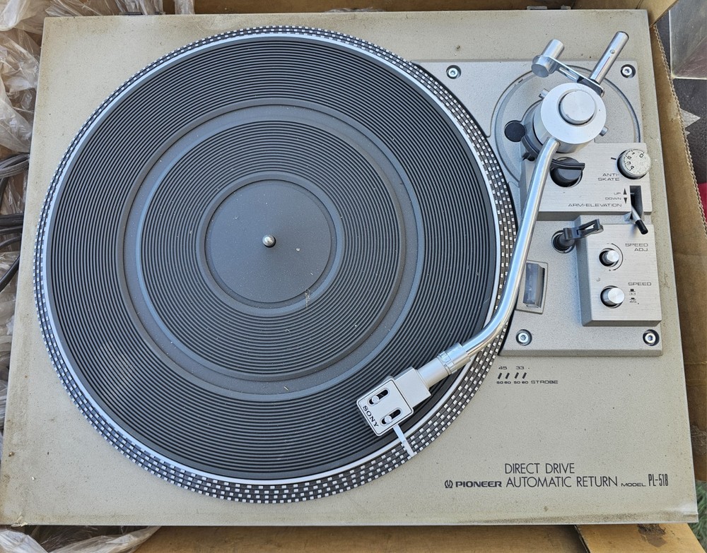 1970s Pioneer PL-518 Direct Drive Turn Table
