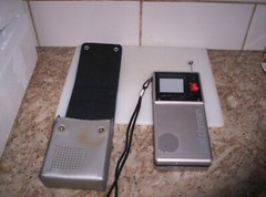 Sony Watchman Model FD-20A B&W TV , Antenna, Wrist Strap, Case