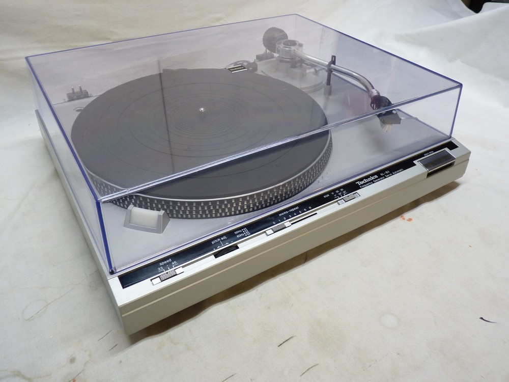 TECHNICS Vintage Belt Drive Auto Turntable SL-B3 Serviced *SEE VIDEO* Japan NICE