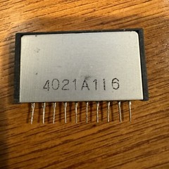 STK4021M / 2414-1 POWER IC – PULLED OUT OF A WORKING UNIT
