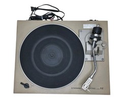 Vintage Pioneer Model PL-512 Stereo Turntable w/ Pickering XV-15 Cartrige READ.