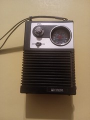 Vintage Black Catalina, Model OC 120-7211, Solid State AM/FM Portable Radio