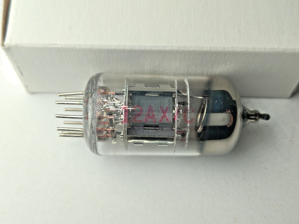 New Old Stock – Vintage Vacuum Shuguang 12AX7C Tube – China