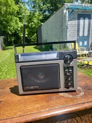 General Electric Super Radio GE 7-2880B Long Range Black/Silver Working/0526ys5