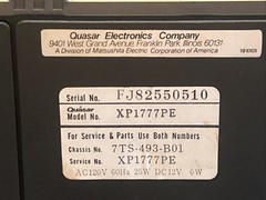 Vintage 1970&rsquo;s QUASAR Tri-Power AC/DC Battery Portable 7&Prime; TV XP1777PE – WORKS