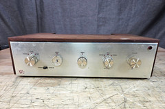Vintage Acoustic Research AR Model AU Integrated Stereo Amplifier VIDEO DEMO! 🎥