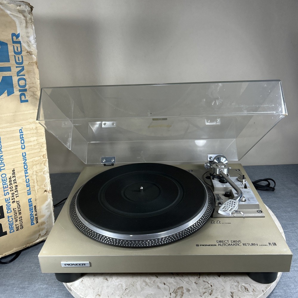 Vintage Pioneer PL-518 Direct Drive Turntable Original Box Missing Parts ** See